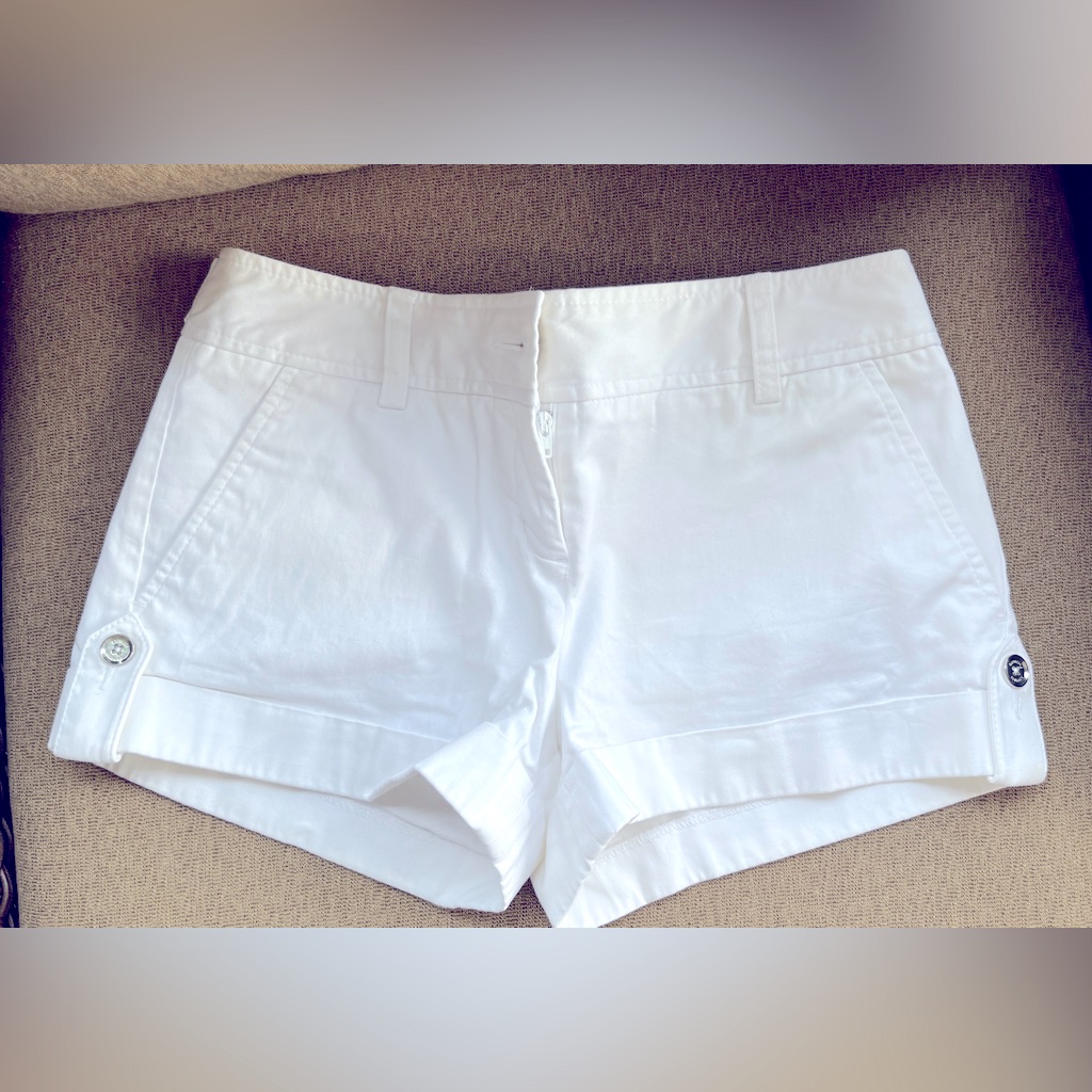 White Cuffed Lined Shorts